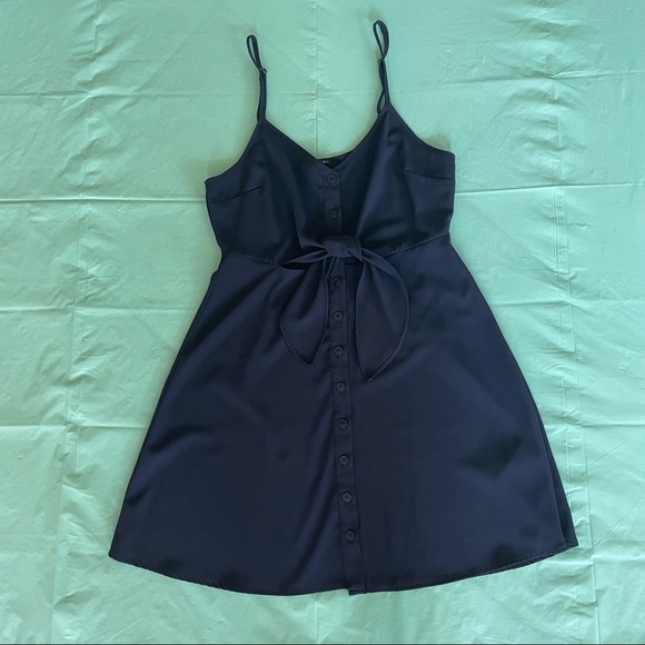 ‼️FOREVER 21 DRESS - Picture 1 of 11